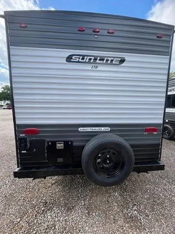 2025 Sunset Park RV Sun Lite LTD 19BH LTD - Photo 3