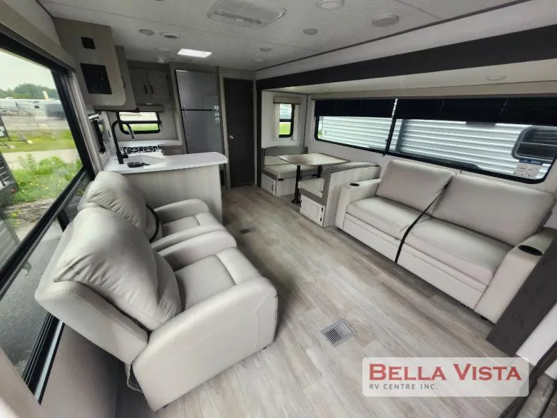 2027 Coachmen Catalina Legacy Edition 283RKS - Photo 4