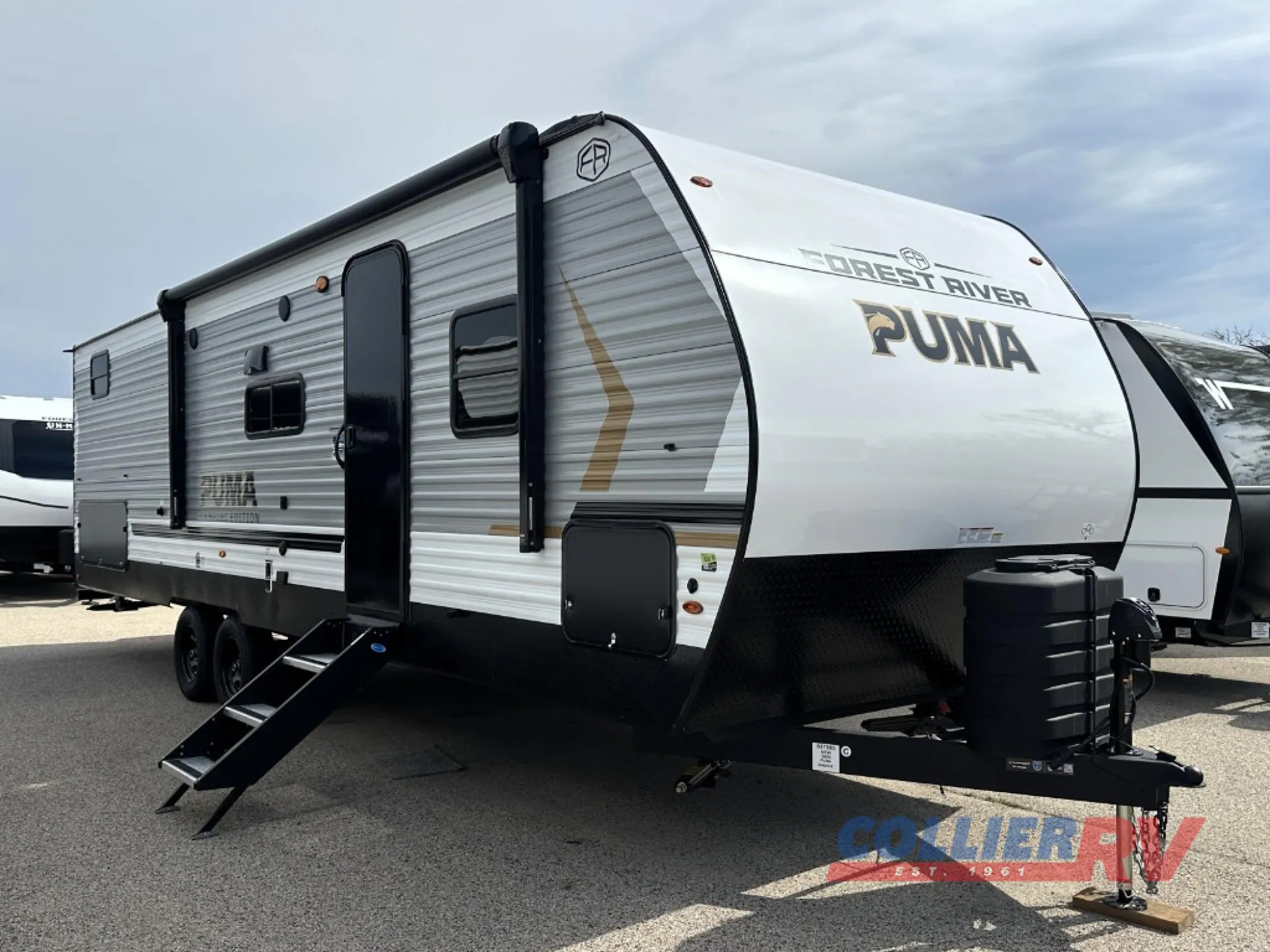 2025 Palomino Puma Camping Edition 304BHCE - Photo 2