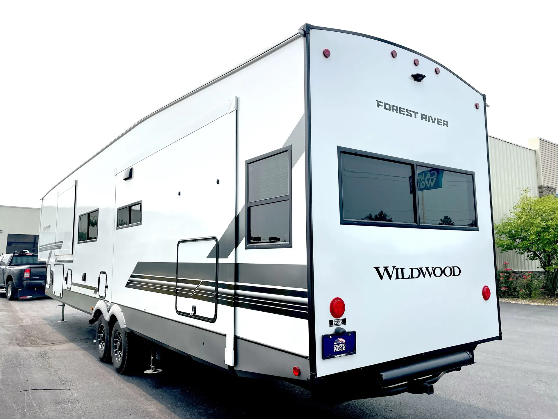 2027 Forest River Wildwood Heritage Glen 380WDR — off campside