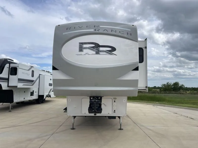 2022 Palomino River Ranch 392MB - Photo 4