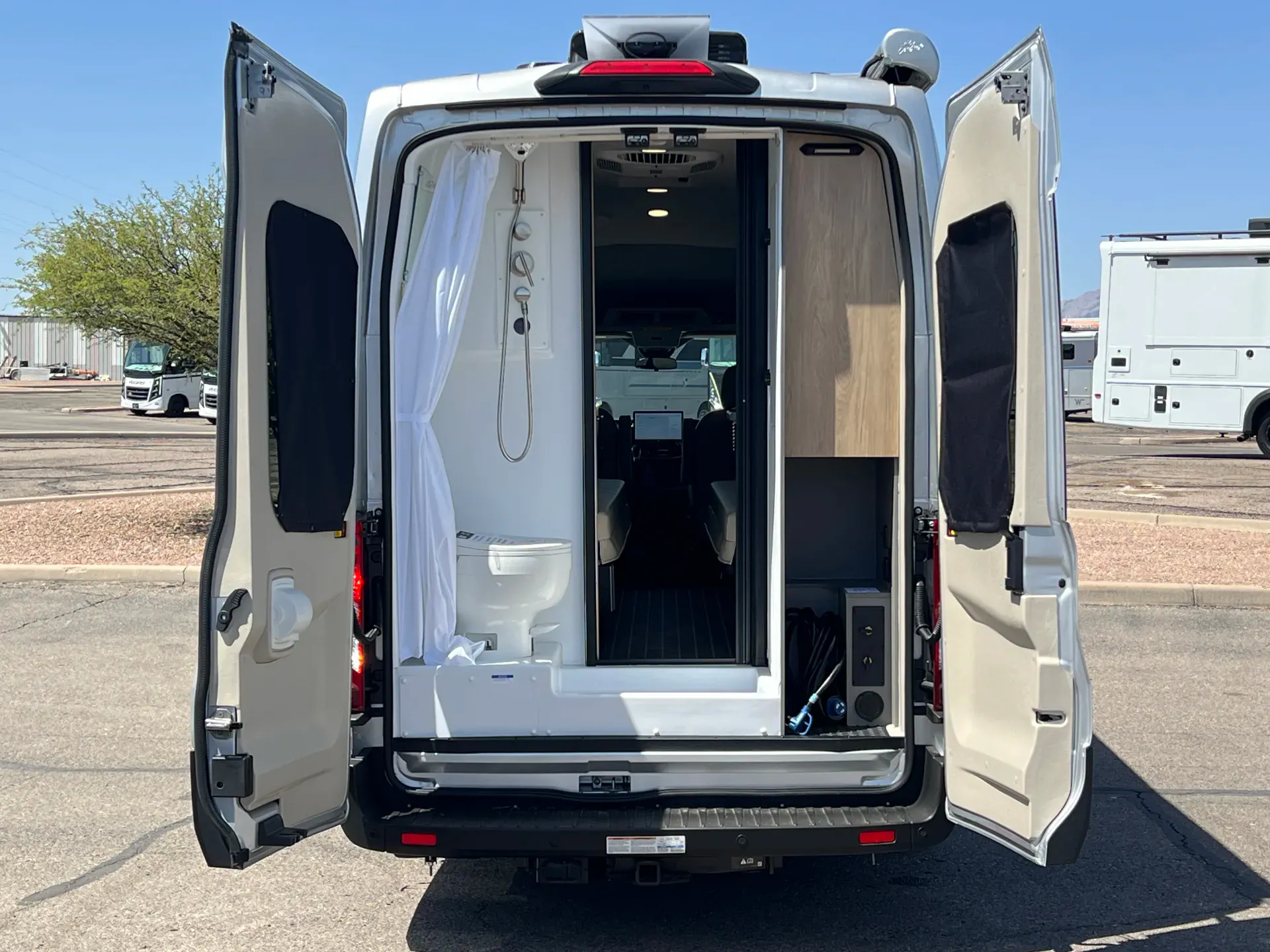 2026 Entegra Coach Expanse 21T - Photo 3