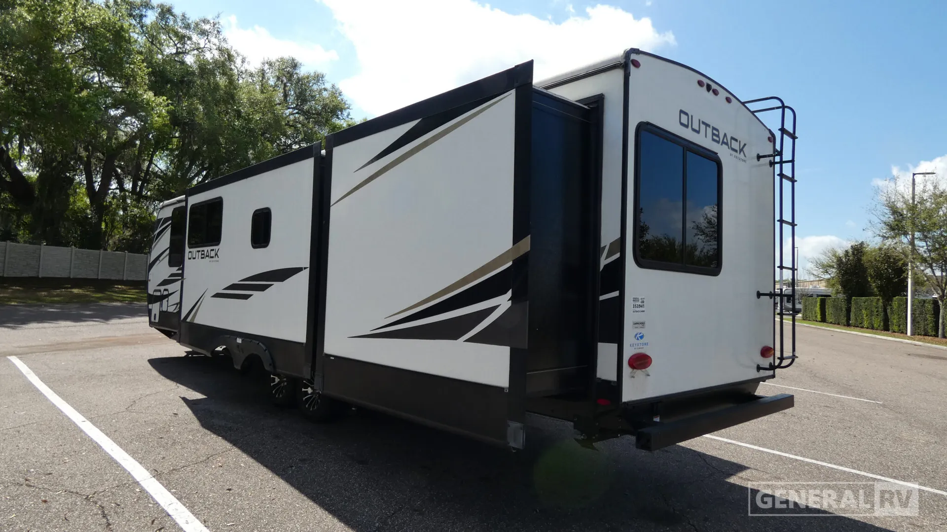 2023 Keystone Outback 340BH - Photo 4
