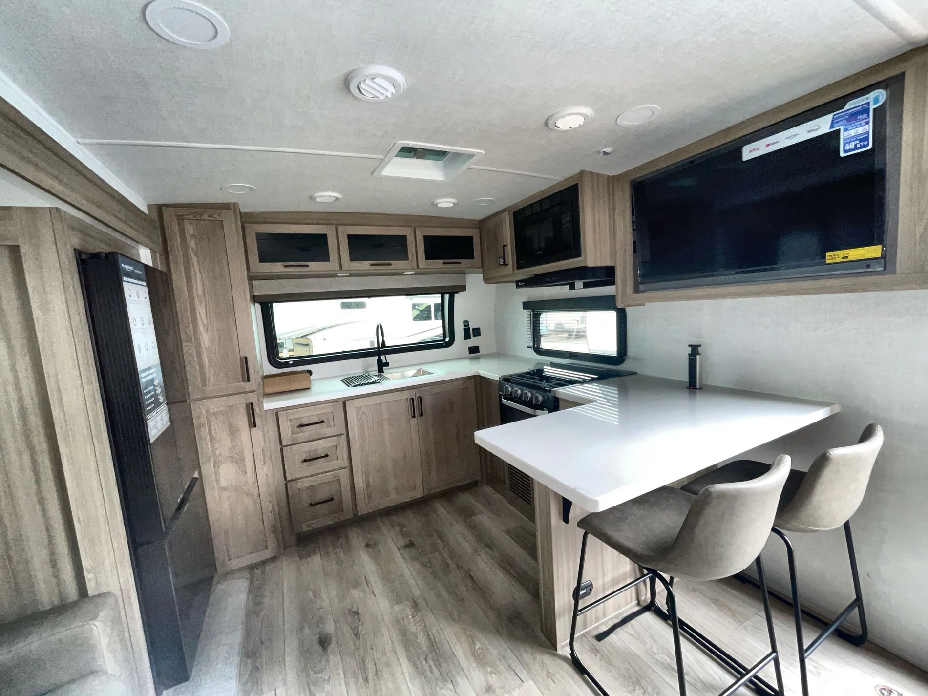 2027 Forest River Flagstaff Micro Lite 25MBR