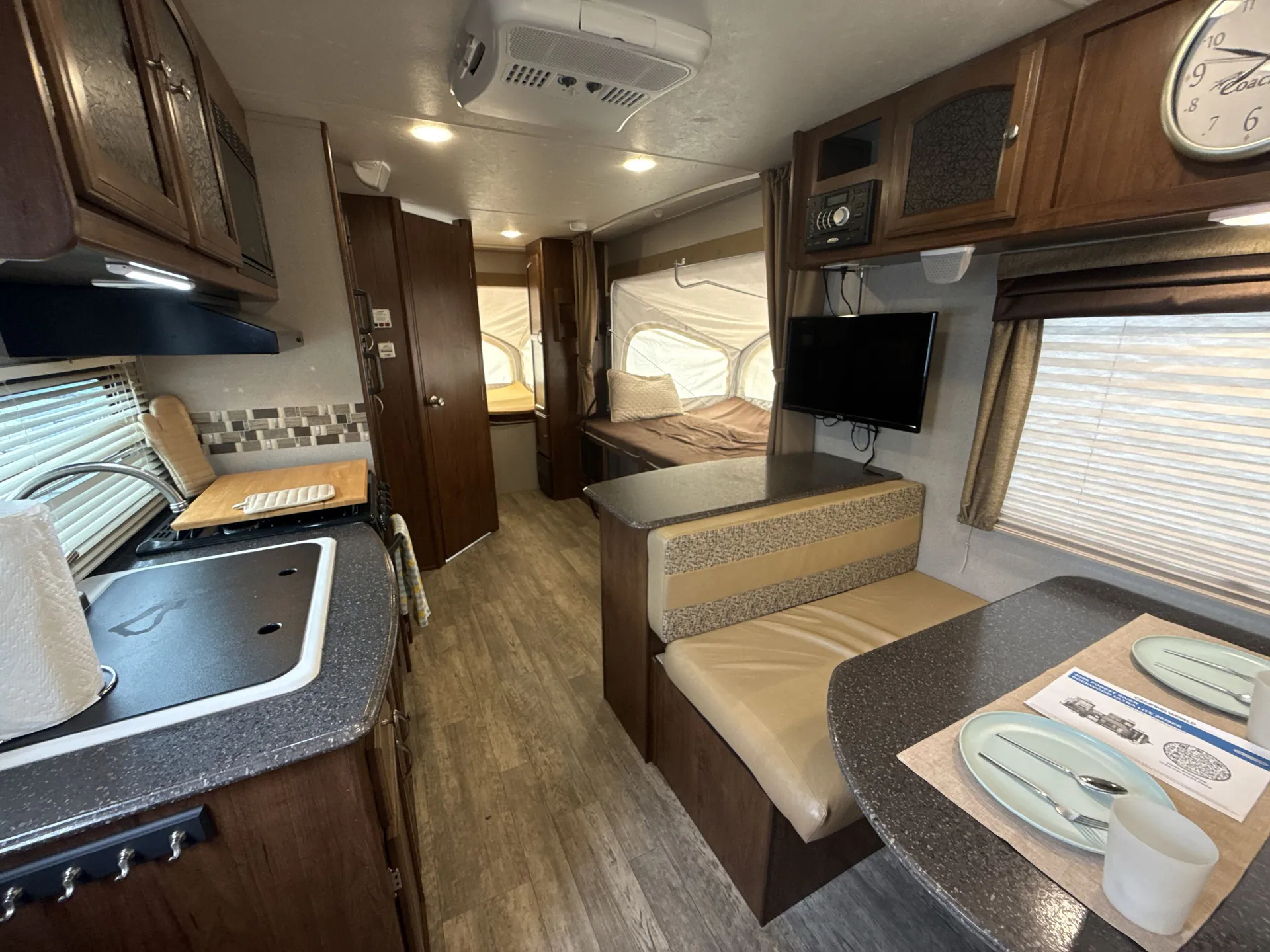 2017 Coachmen Freedom Express Ultra Lite 21 TQX — living area main