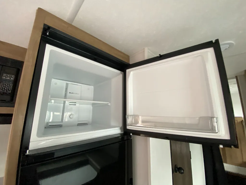 2024 Coachmen Freedom Express Select 29SE, Photos photo 31