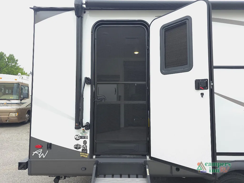 2025 Forest River Rockwood Ultra Lite 2614BS, Photos photo 29