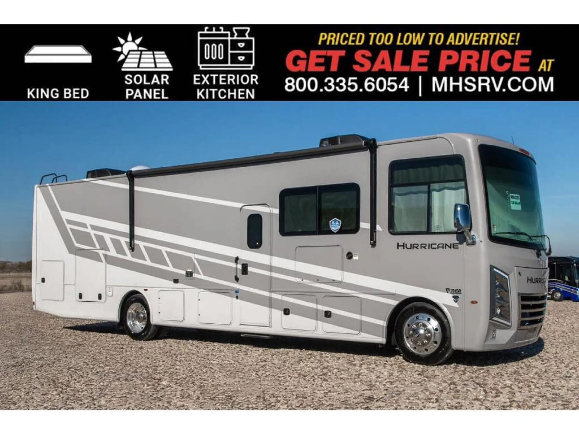 2026 Thor Motor Coach Hurricane 35J - Photo 2