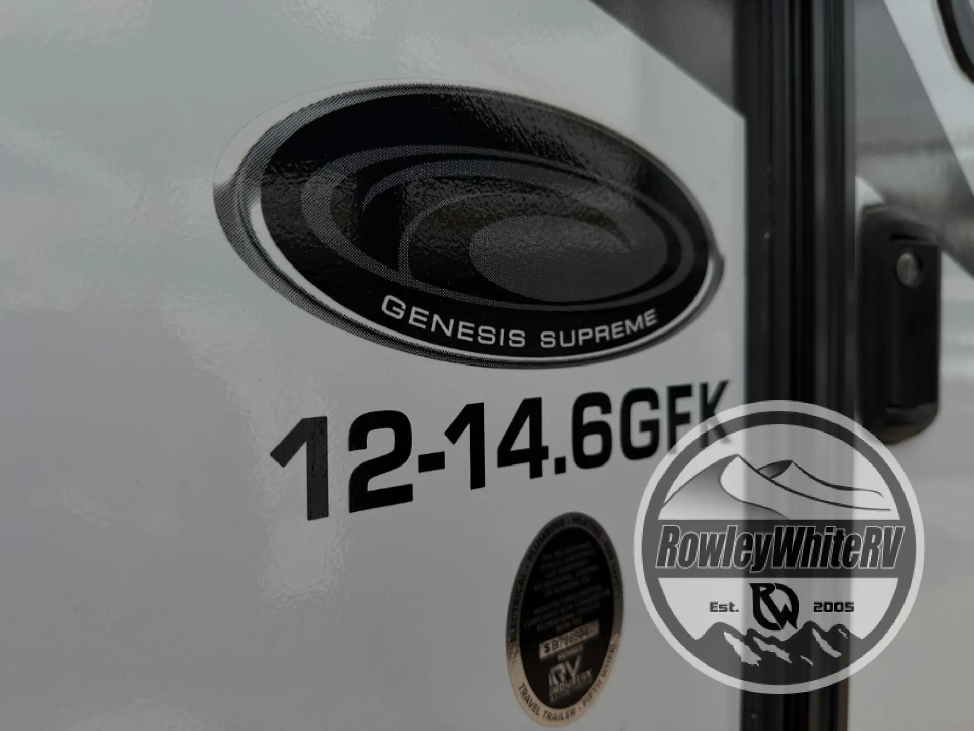 2027 Genesis Supreme Overnighter 12-14.6FK - Photo 4