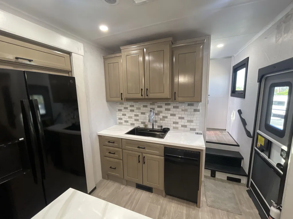 2027 Highland Ridge Open Range 3X 393TBR, Photos photo 11