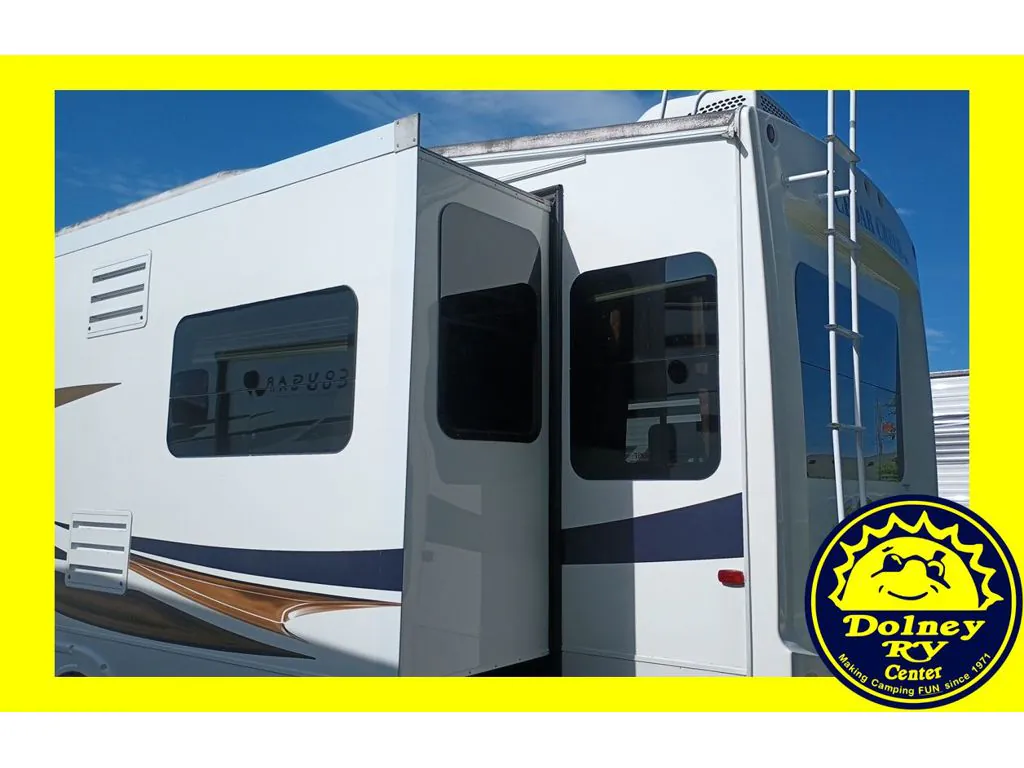2013 Forest River Cedar Creek 30RL - Photo 4