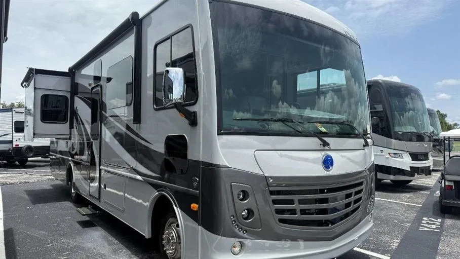 2025 Holiday Rambler Admiral 32N - Photo 2