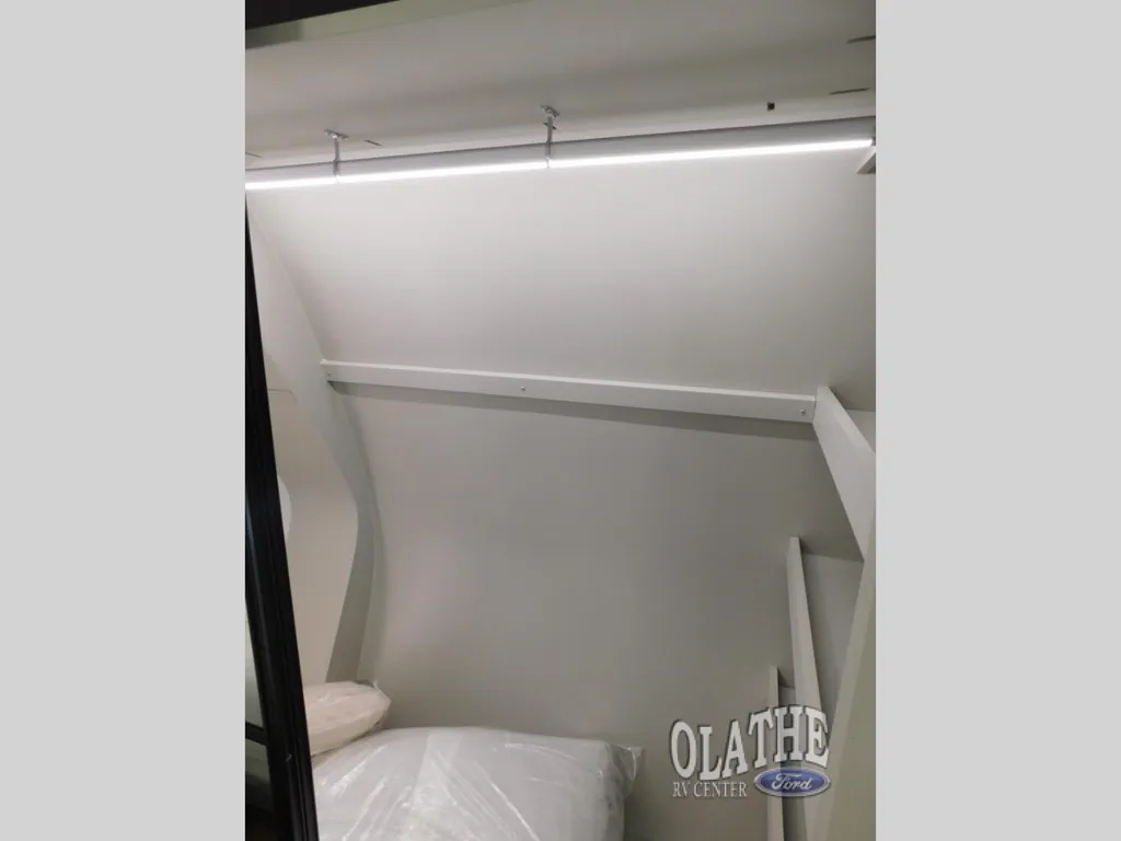 2025 Brinkley Model G 3250, Photos photo 43
