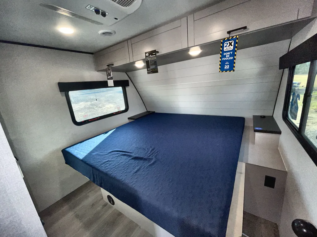 2026 Jayco Jay Feather 29QBH, Photos photo 15