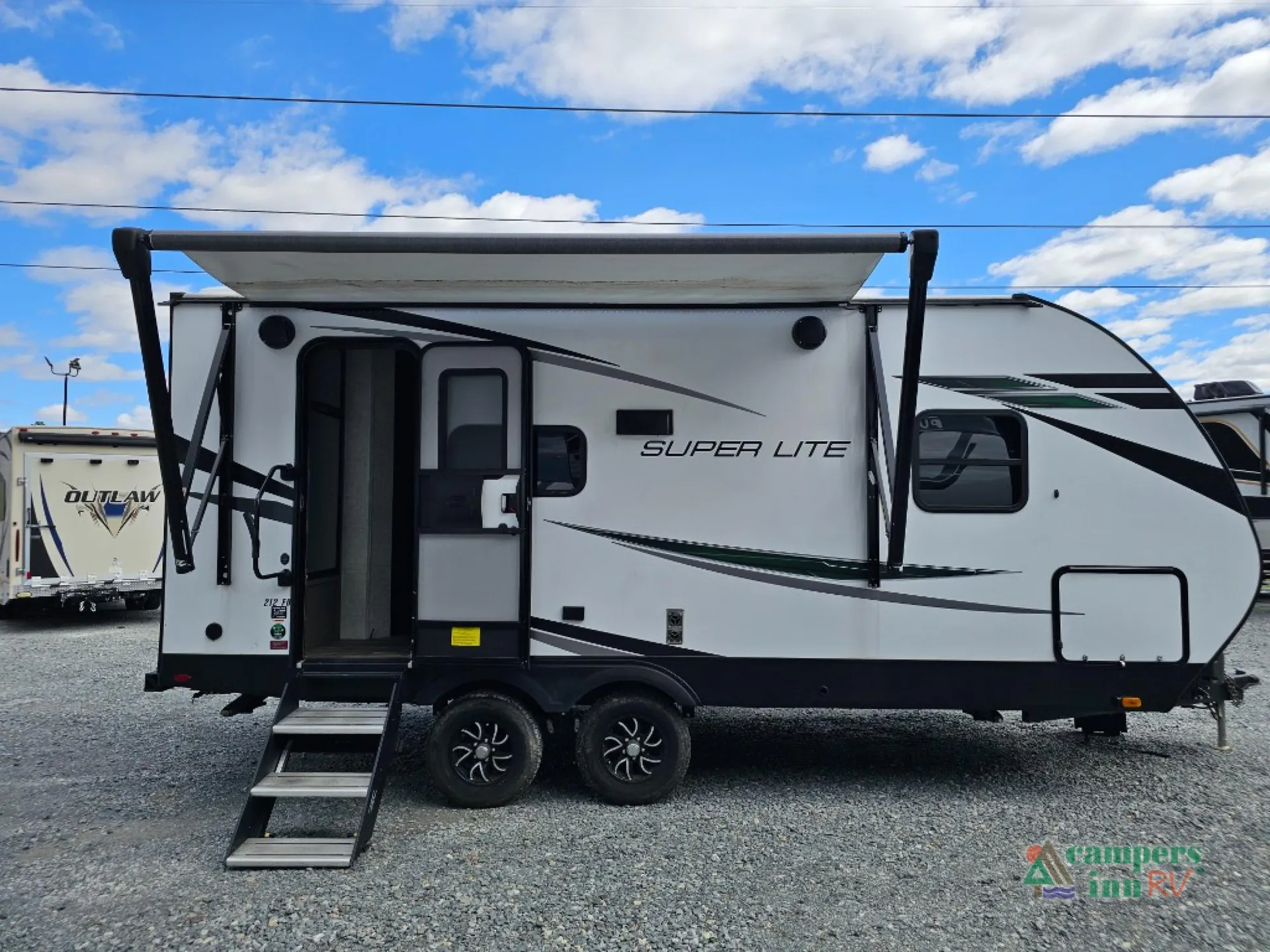 2023 Starcraft Super Lite 212FB - Photo 3