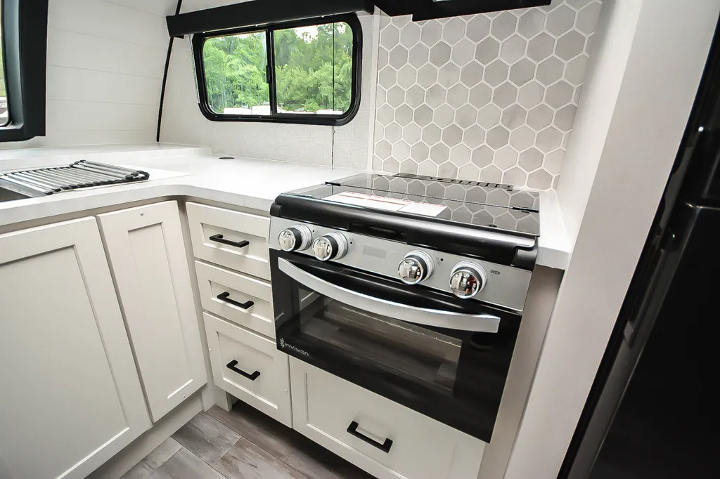 2025 Jayco Jay Feather 26FK, Photos photo 9