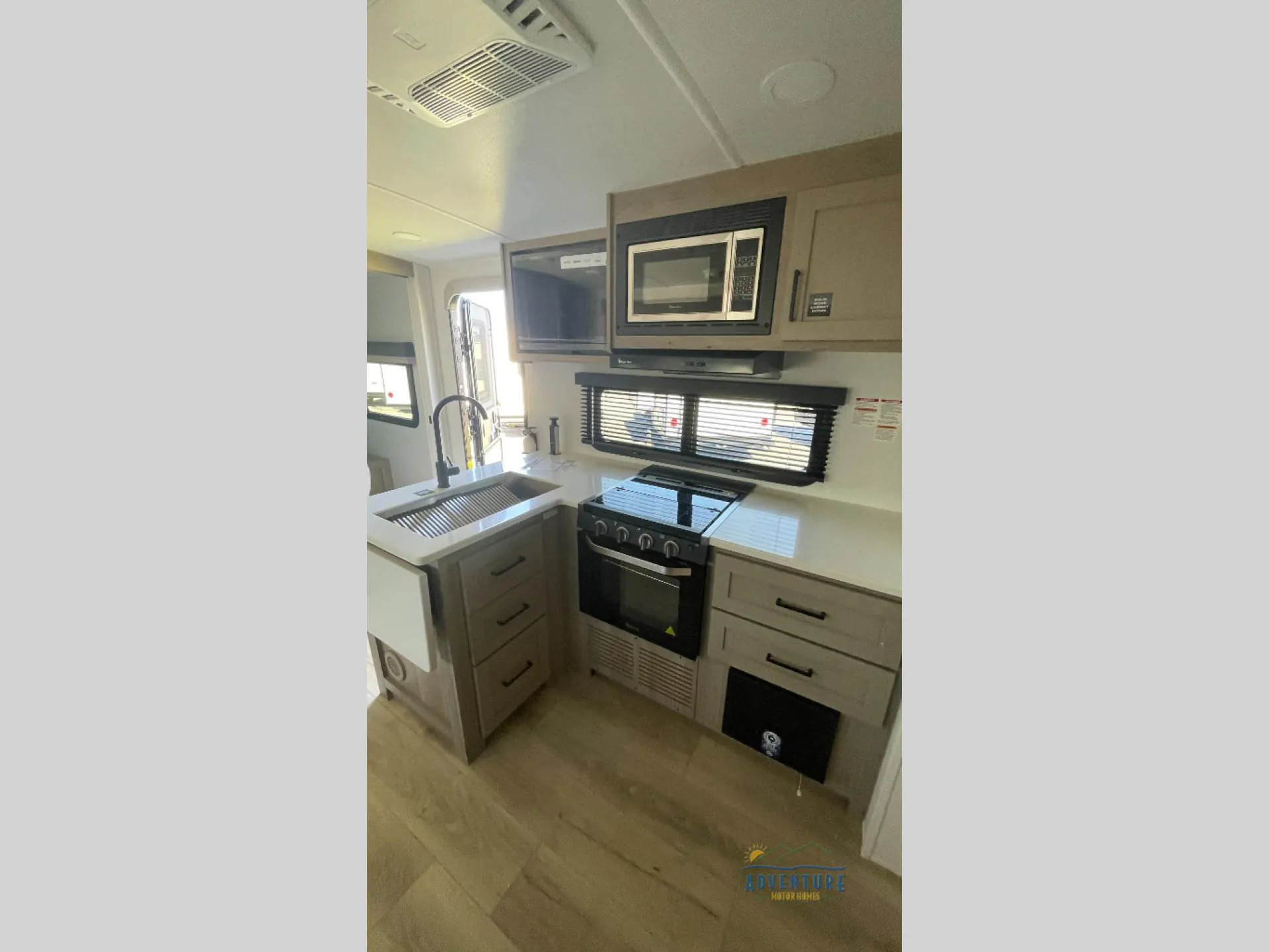 2026 Forest River Flagstaff Micro Lite 25BSDS — Photo 7