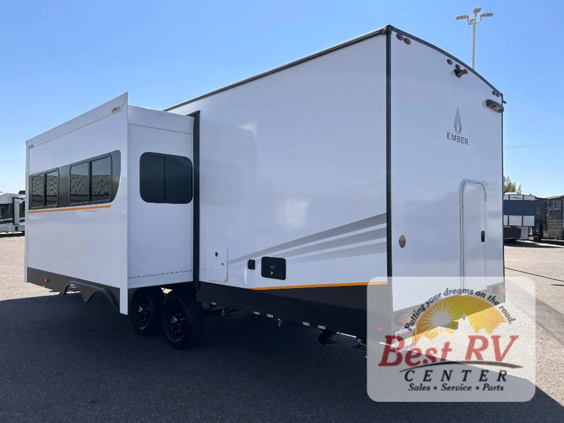 2026 Ember RV E-Series 26ETS - Photo 4