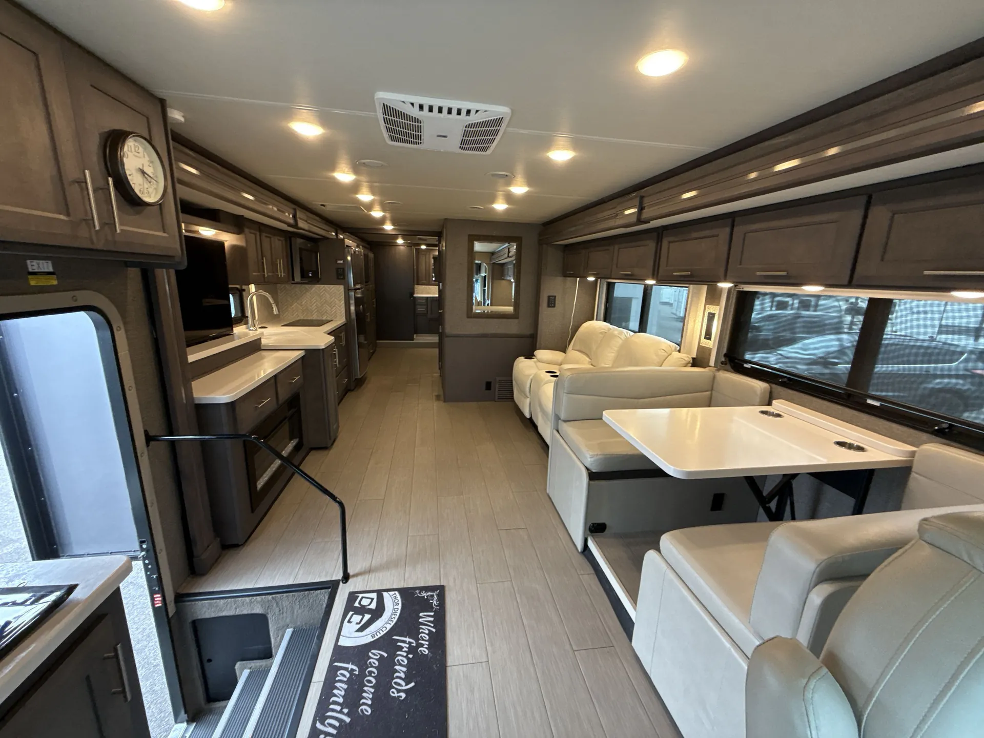 2022 Thor Motor Coach Palazzo 37.5 — living area main