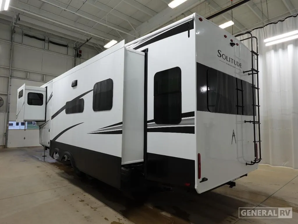 2026 Grand Design Solitude 370DV - Photo 4
