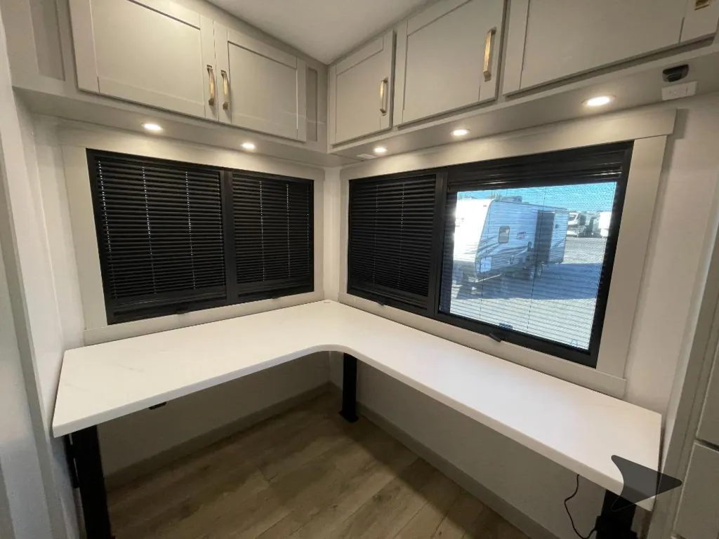 2026 Brinkley Model Z 3515, Photos photo 21