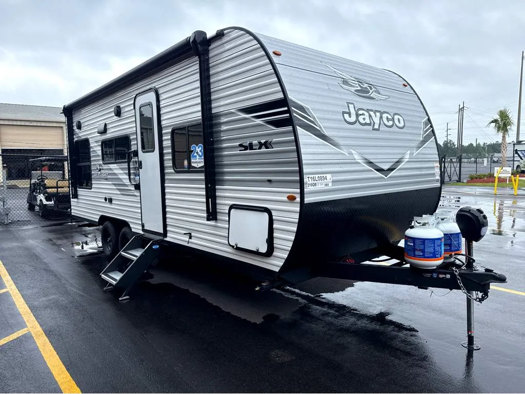 2026 Jayco Jay Flight SLX 210QB - Photo 2