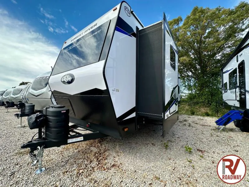 2026 Forest River Vengeance Rogue Armored 25L141, Photos photo 3