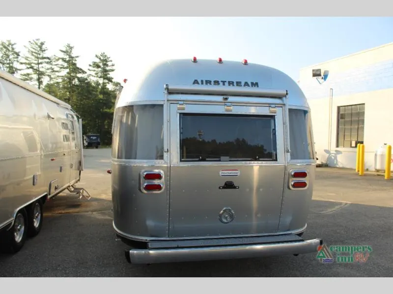 2026 Airstream International 27FB - Photo 4