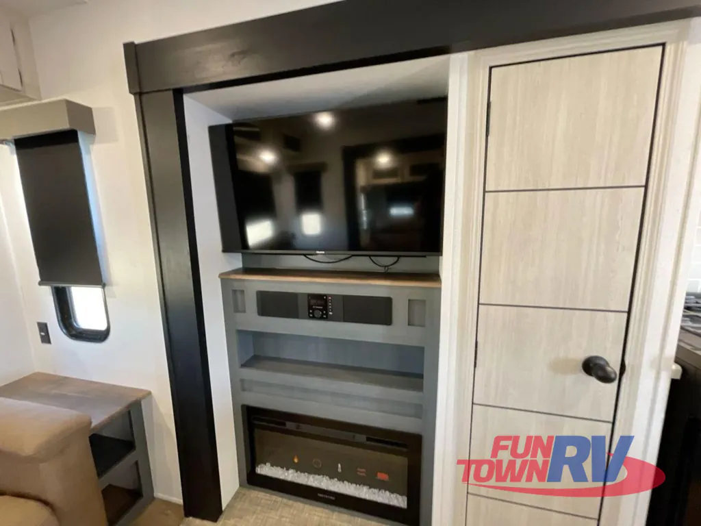 2026 Forest River Puma Vista 38RLB, Photos photo 24