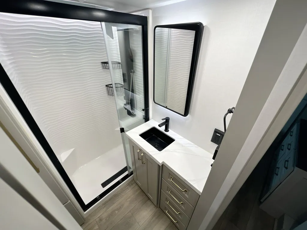 2024 Brinkley Model G 3500, Photos photo 18
