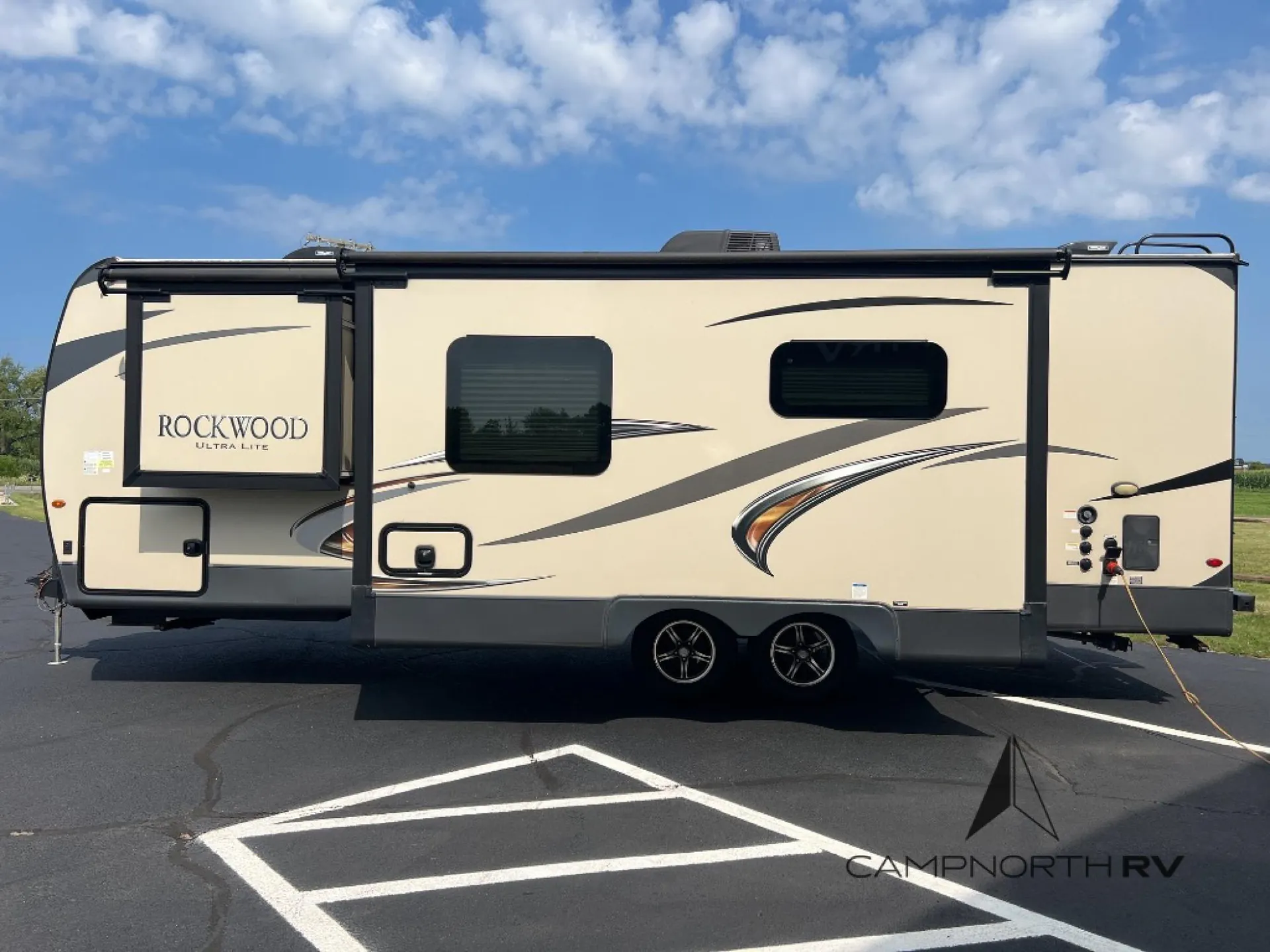 2019 Forest River Rockwood Ultra Lite 2606WS - Photo 4