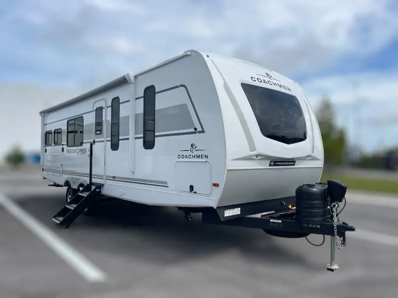 2026 Coachmen Freedom Express 274RKS - Photo 2