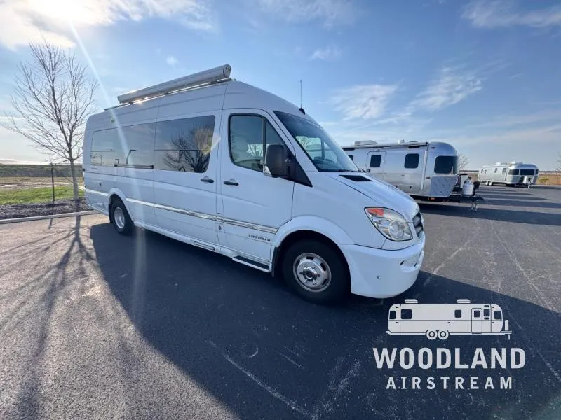 2014 Airstream Interstate LOUNGE - Photo 2