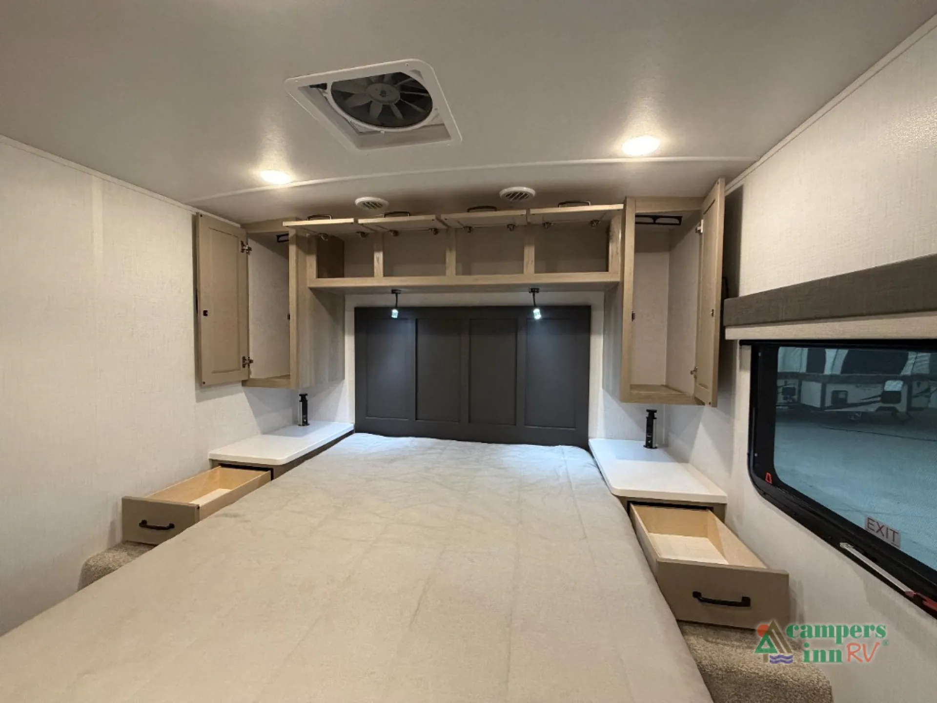 2025 Forest River Rockwood Mini Lite 2506FK - Photo 3