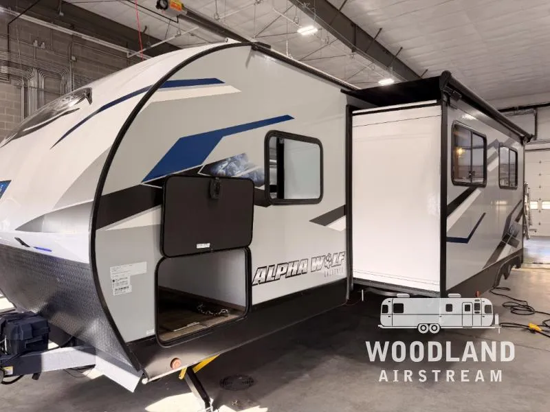 2023 Forest River Cherokee Alpha Wolf 26DBH - Photo 3