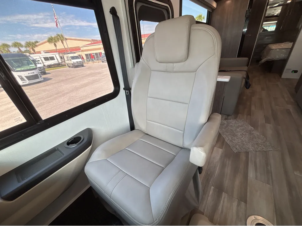2026 Entegra Coach Vision 27A, Photos photo 29