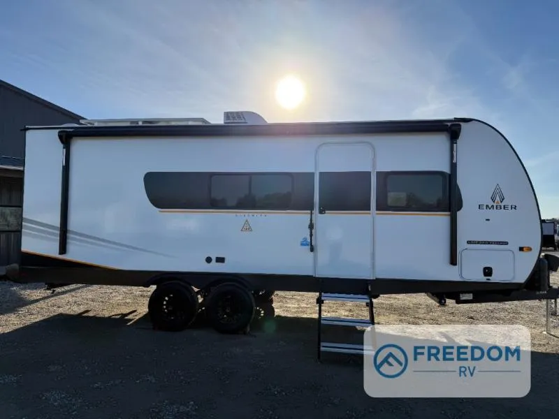 2026 Ember RV E-Series 22MLQ - Photo 3