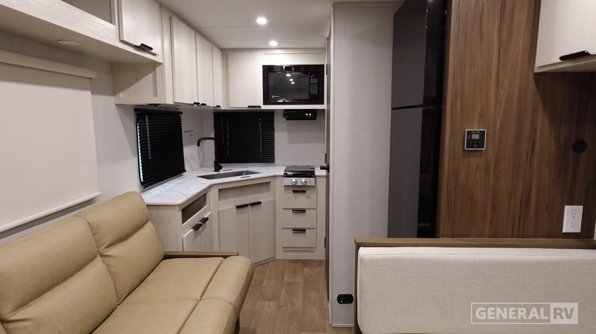 2027 Winnebago Access 18RK - Photo 3