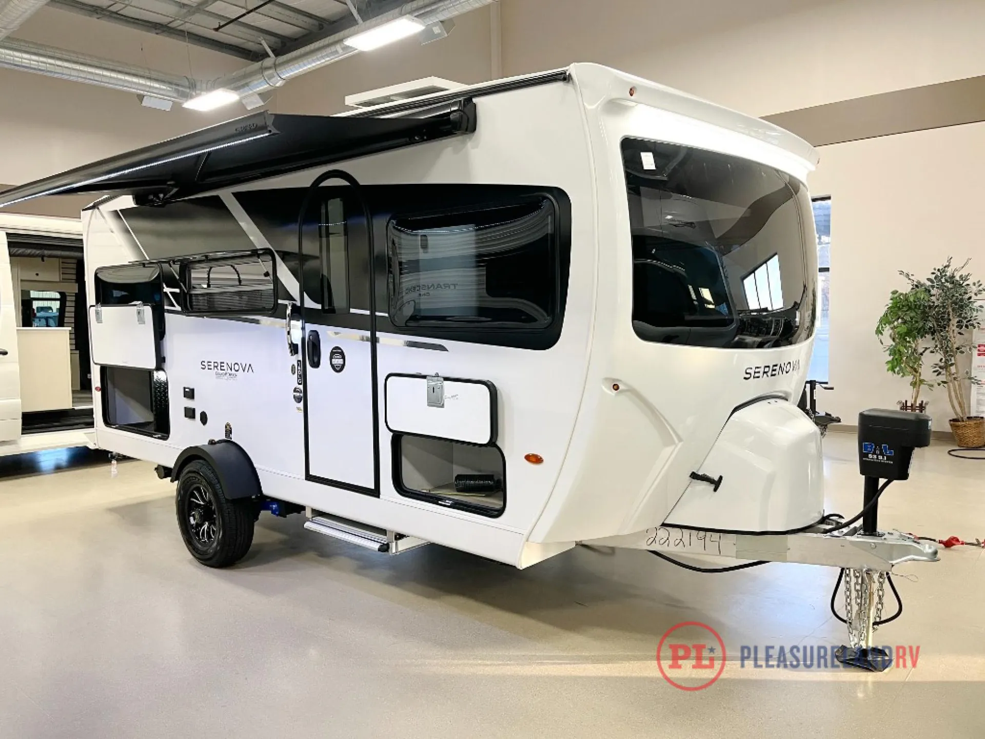 2025 Grand Design Serenova 160LG