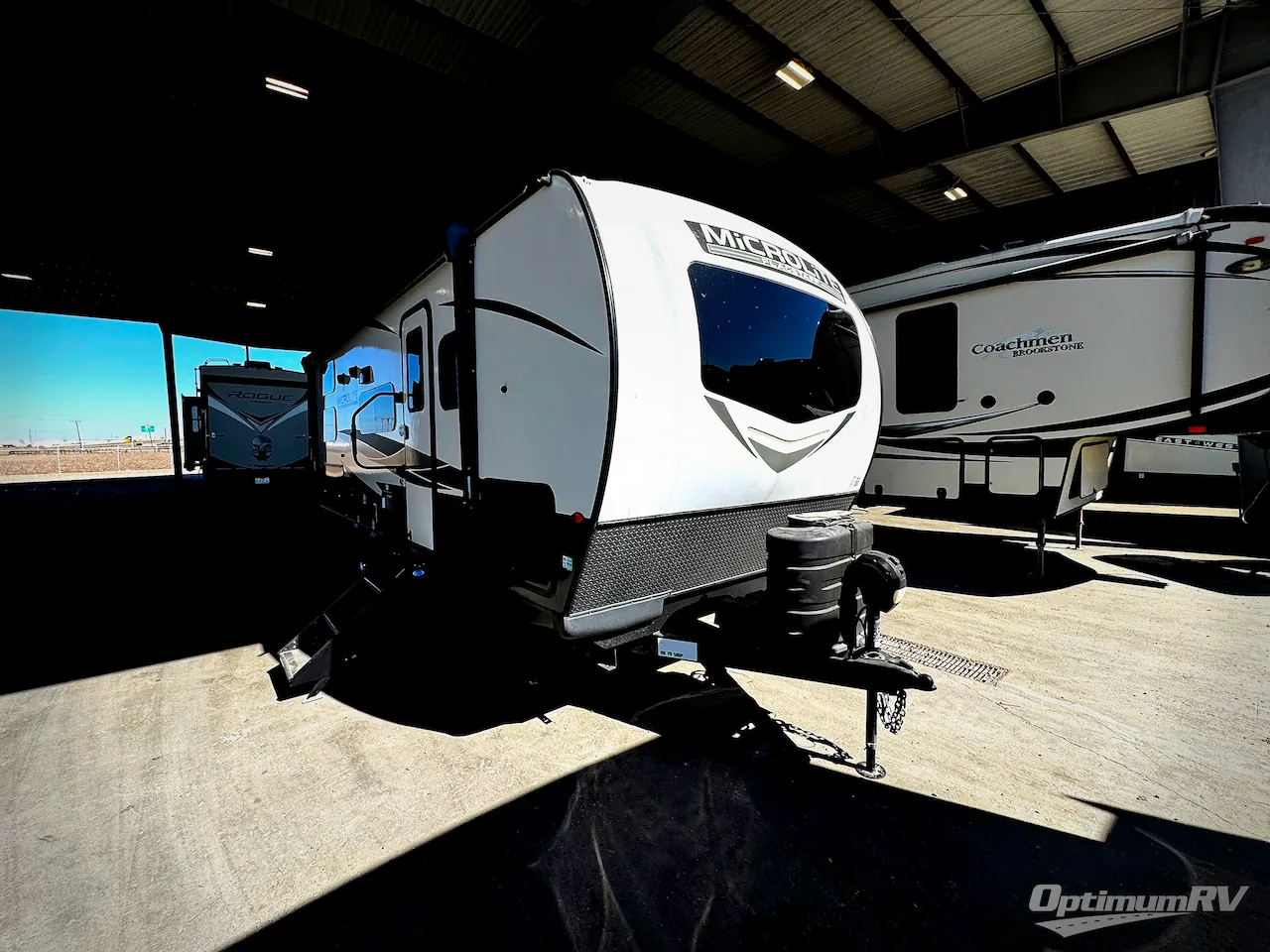 2024 Forest River Flagstaff Micro Lite 25BRDS dealer photo 1 from Optimum RV