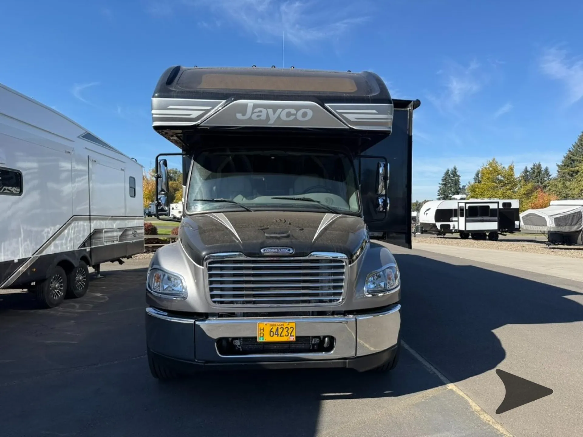 2022 Jayco Seneca Prestige 37K - Photo 4