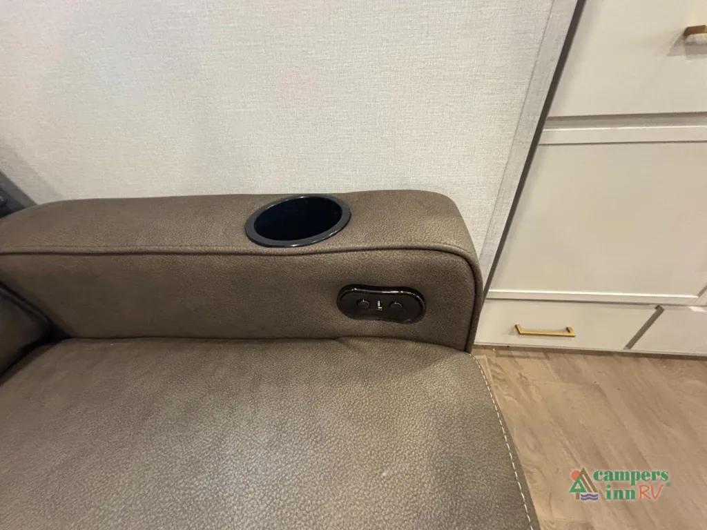 2027 Grand Design Transcend 335BHT, Photos photo 17