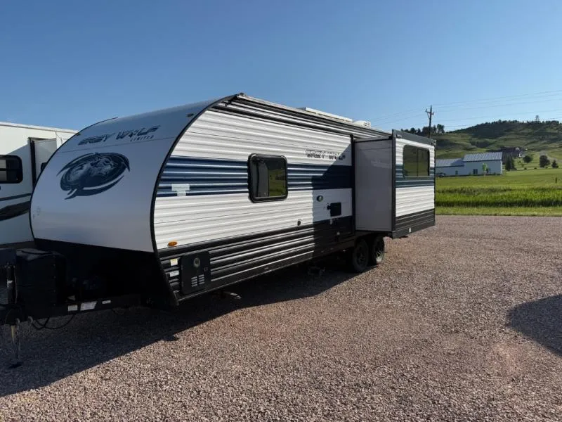 2023 Forest River Cherokee Grey Wolf 23MK - Photo 4