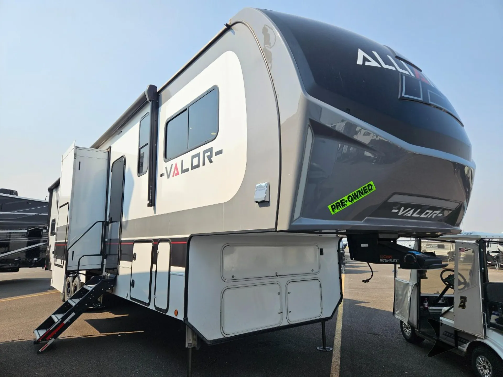 2024 Alliance RV Valor 40V13 dealer photo 1 from Bish's RV