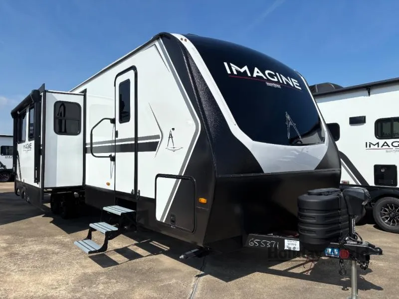 2026 Grand Design Imagine 3210BH - Photo 2