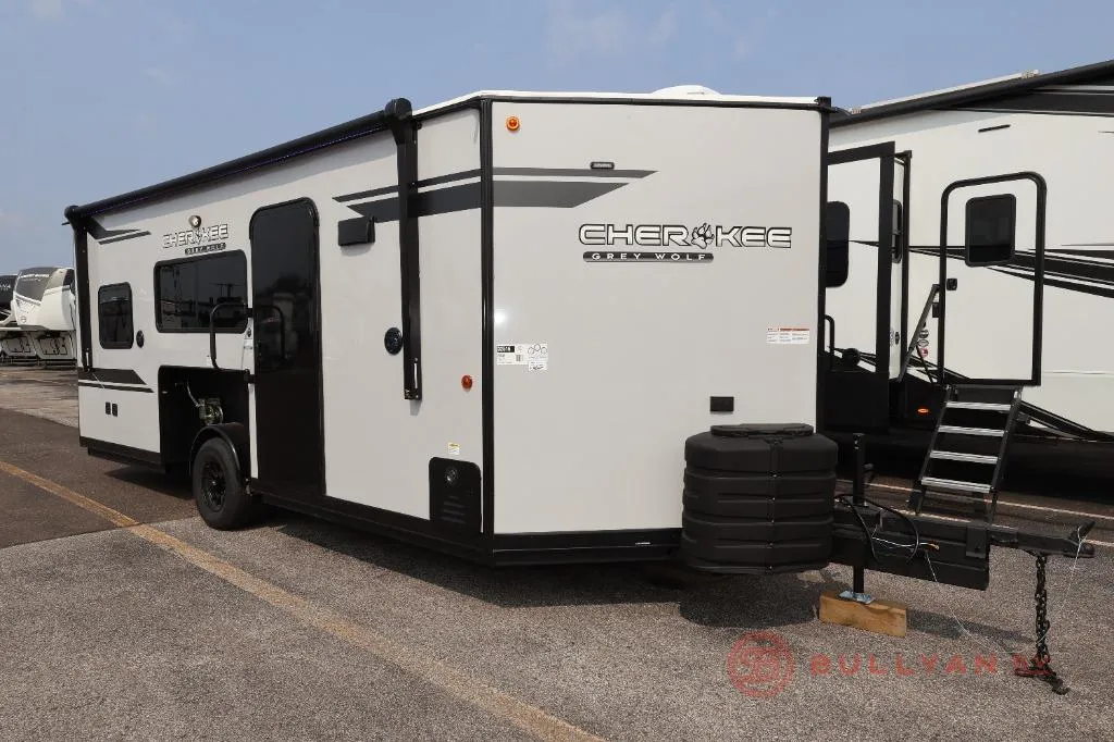 2026 Forest River Cherokee Grey Wolf 17MP - Photo 2