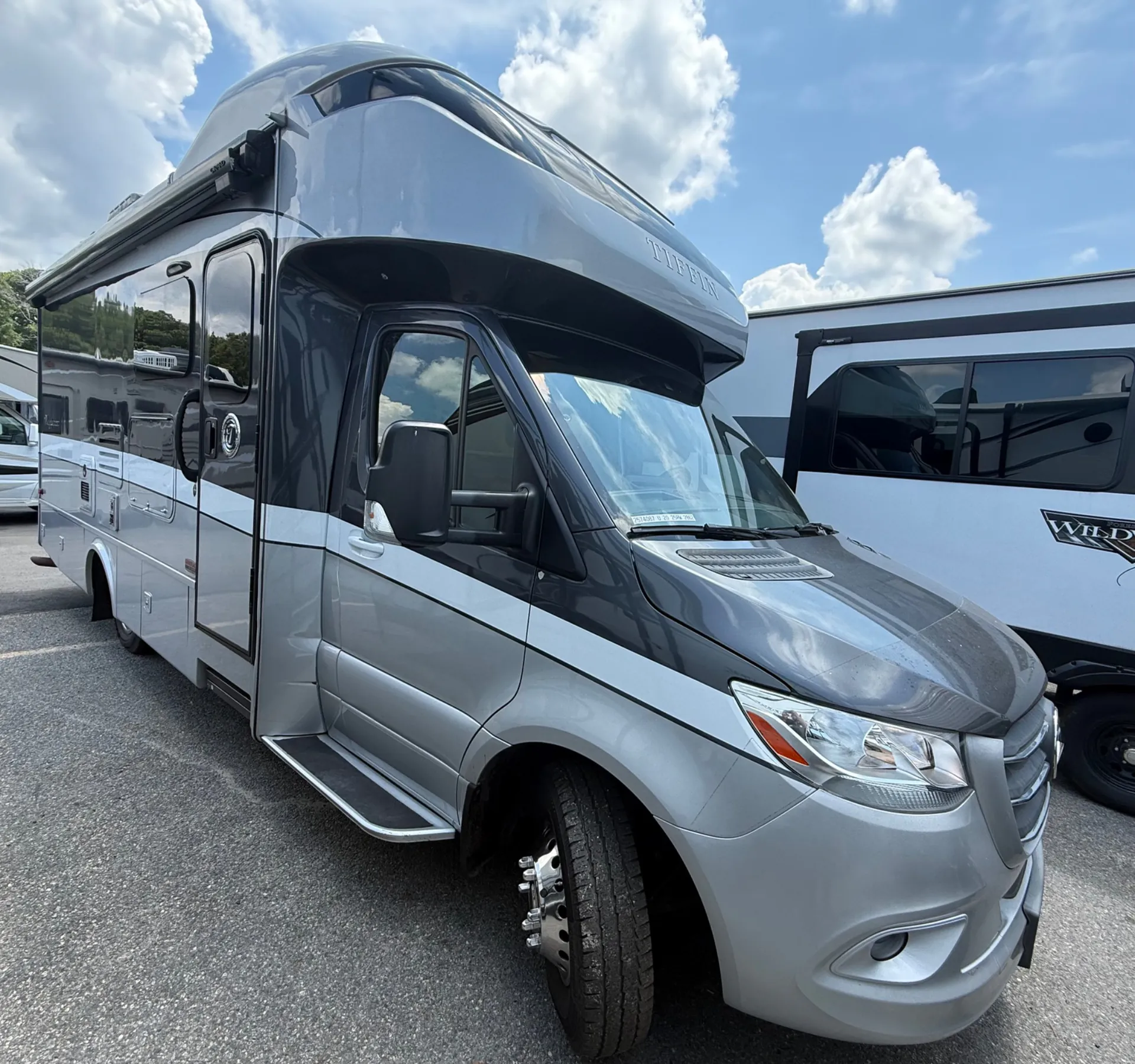 2020 Tiffin Wayfarer 25 RW - Photo 2