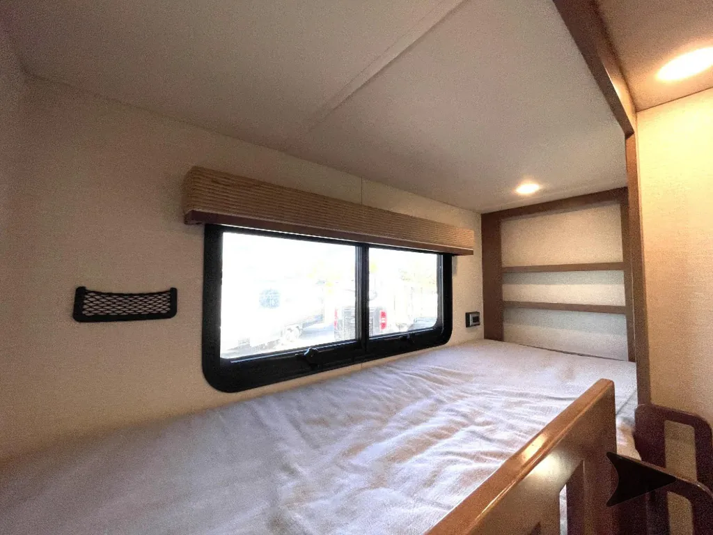 2020 Newmar Canyon Star 3929, Photos photo 33