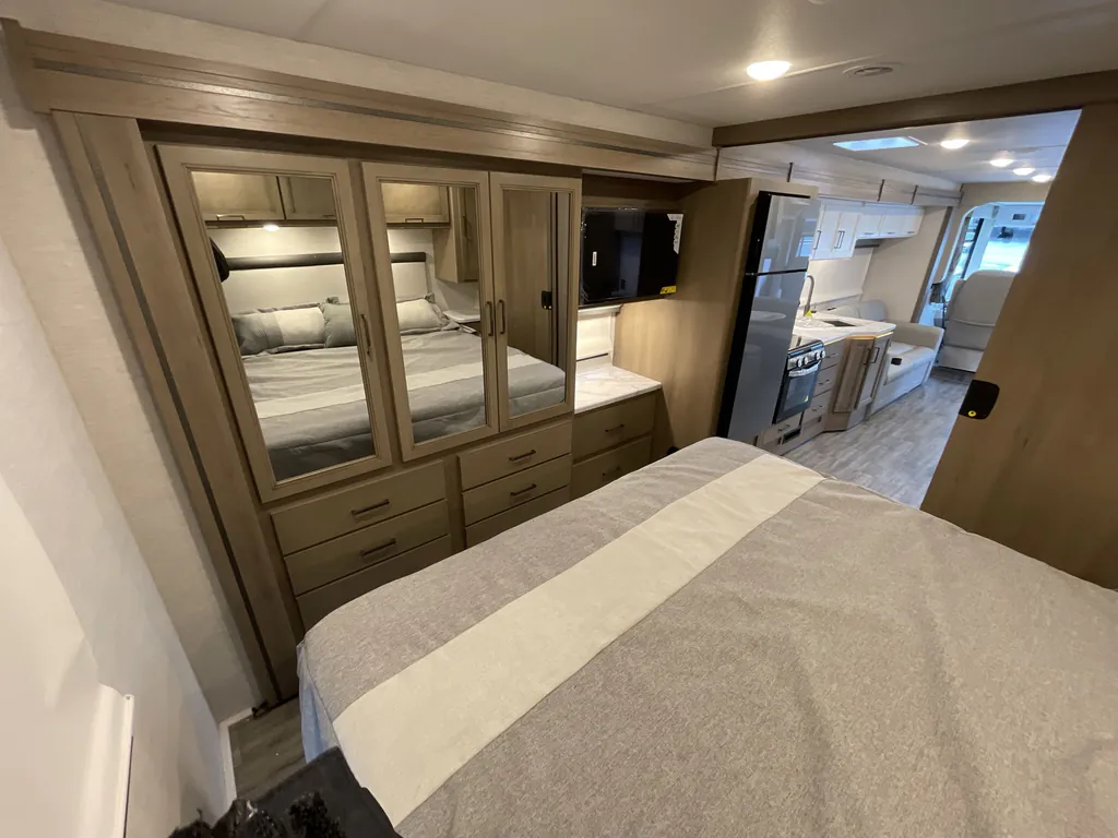 2026 Thor Motor Coach Freedom Traveler A29, Photos photo 16