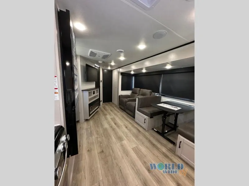2026 Jayco Jay Feather 26FK - Photo 4
